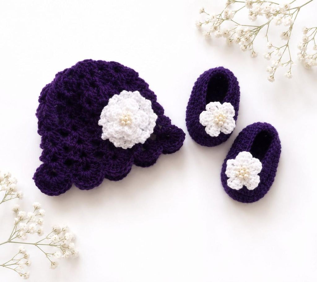 Crochet Cap & Shoe Set